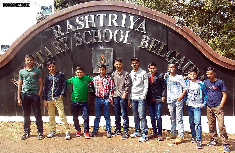 RMS Belgaum 2011-2018 Batch cadets at school main gate